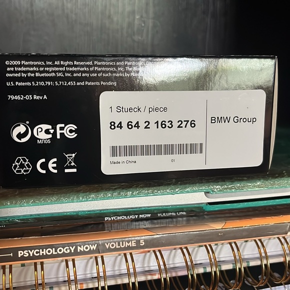 Mini Bluetooth hands free headset from original Mini BMW Group - Picture 9 of 11